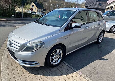 Mercedes-Benz B 200 CDI Klima,Navi,SHZ,PDC,Neu Tüv