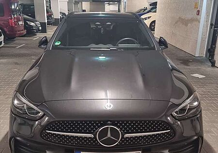 Mercedes-Benz C 300 e T 9G-TRONIC AMG Line