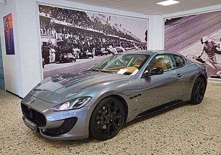 Maserati GranTurismo 4.7 V8 Sport Automatik (CARBON/SHZ/N