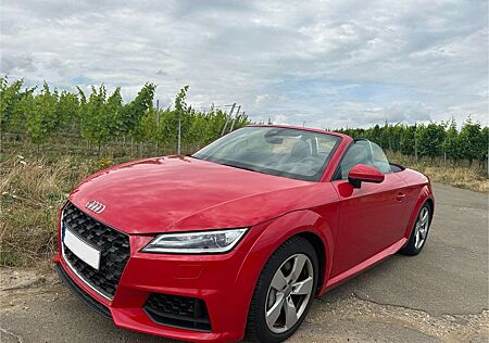 Audi TT Roadster 45 TFSI S-tronic S-line Cabrio B&O