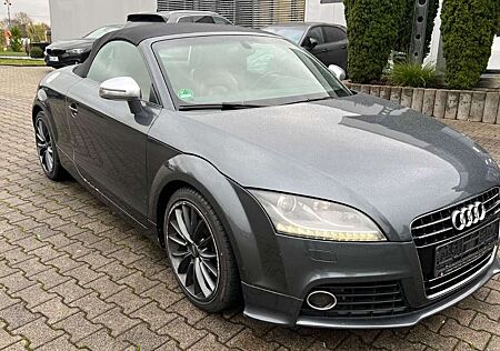 Audi TT 3.2 Roadster quattro TTS Optik