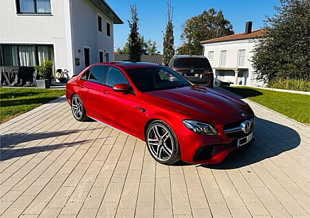 Mercedes-Benz E 63 AMG S 4Matic - Pano, 360 Grad, GSD, LuFe, Spurwe., uvm