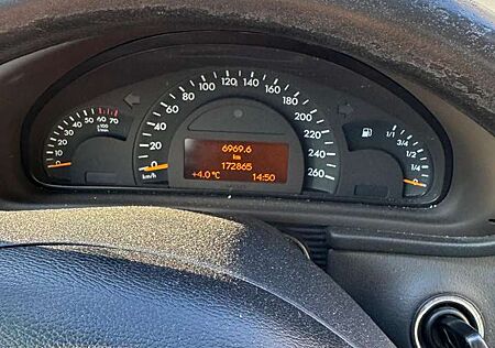 Mercedes-Benz C 180 Kompressor Classic