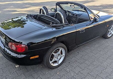 Mazda MX-5 MX 5 1.6i 16V