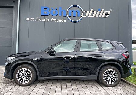 BMW iX1 xDrive30/HeadUp/Komfort/LED/360°Kamera