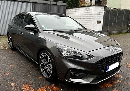 Ford Focus ST-Line