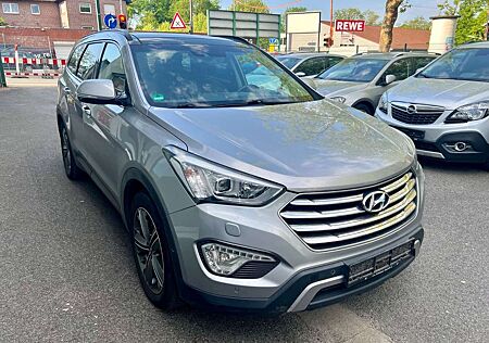 Hyundai Grand Santa Fe Premium 4WD"Pano"Leder"Kamera"Xen
