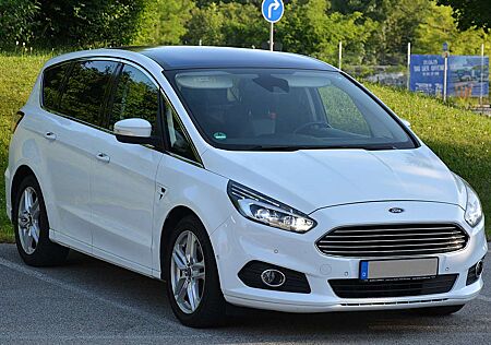 Ford S-Max Aut. Scheckheftgepflegt, Panoramadach, Navi