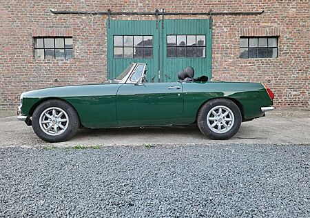 MG MGB Roadster V8 5-Gang H-Kennzeichen