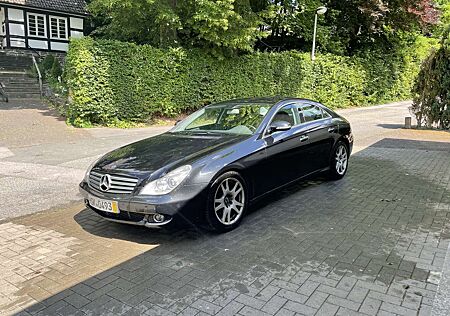 Mercedes-Benz CLS 320 gebraucht kaufen Mercedes-Benz CLS 320 / 350 CDI (219.322) 2. Hand