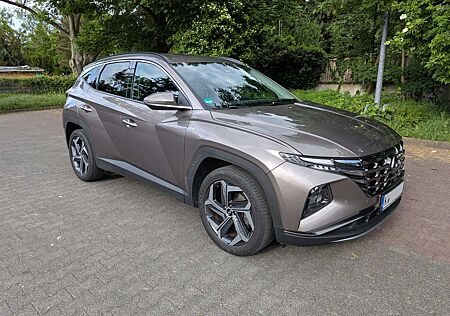 Hyundai Tucson Prime Automatik 48V-Hybrid Scheckheft Top Zustand