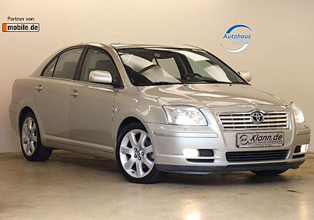 Toyota Avensis 2.4 163PS Automatik Executive Navi 1Hand