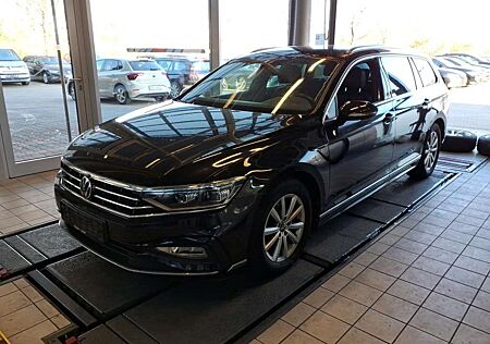VW Passat Variant Volkswagen 2.0TDi R LINE/4MOTION/IQ-L/ACC/VC
