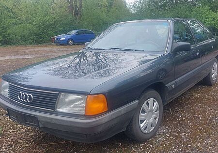 Audi 100 C3 Typ44