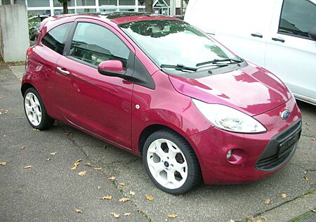 Ford Ka /+ Titanium *Leder *Klima *Glasdach *ALU