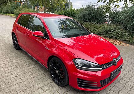 VW Golf Volkswagen VII Lim. GTD BMT