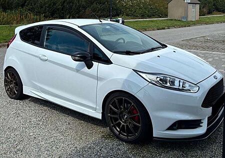 Ford Fiesta 1.6 EcoBoost ST