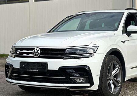 VW Tiguan Volkswagen R-Line Panorama/Totwinkelassistent/Spurh.
