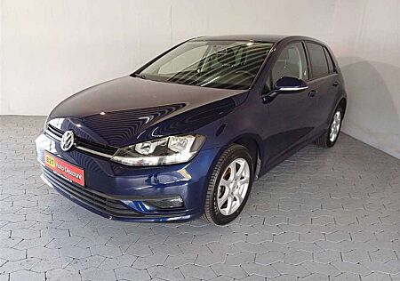 VW Golf Volkswagen 1.6 TDI Trendline DSG PDC+GRA