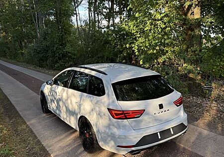Seat Leon ST 2.0 TSI Start&Stop 4Drive DSG Cupra 300