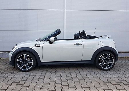 Mini Cooper S Cabrio (Navi/Leder)