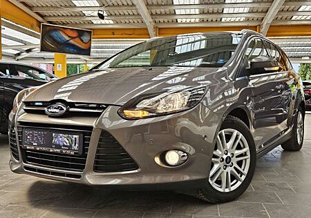Ford Focus Turnier Titanium Navi Kamera TLeder Winter