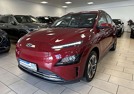 Hyundai Kona Select 2WD*ACC*R-Cam*CarPlay*PDC*WinterPac*