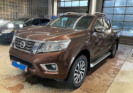 Nissan Navara NP300 D-Cab 4x4 *AHK*SHZ*LED*SDACH*19%*