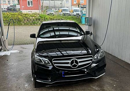 Mercedes-Benz E 220 CDI BlueEfficiency (212.002) AMG Paket