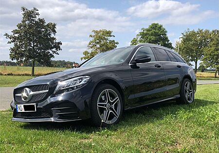 Mercedes-Benz C 220 d 4Matic T 9G-TRONIC AMG Line