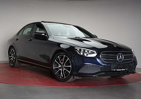 Mercedes-Benz E 300 9G-Tronic Avantgarde Navi/Leder/Temp/Kamer