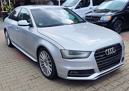 Audi A4 2.0 TFSI quattro S tronic S line Sportpaket