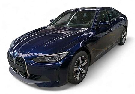 BMW i4 Gran Coupe Gran Coupe eDrive 40 Kamera/AHK