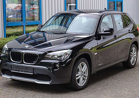 BMW X1 20d xDrive AUTOMATIK*AHK*PDC*ALU*SPORTSITZE*