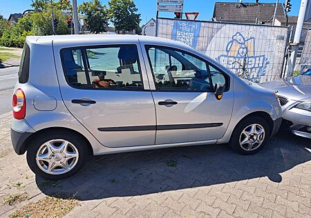 Renault Modus Diesel * Klimaanlage - Tüv 01/2026 *