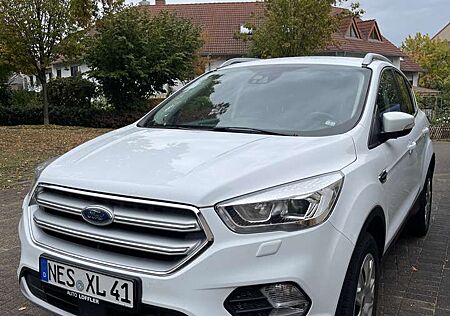 Ford Kuga 1.5 EcoBoost 2x4 Trend
