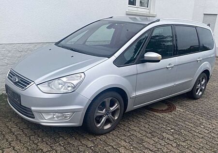 Ford Galaxy 2.0 TDCi 7-Sitzer Navi/Alu/PDC/SHZ