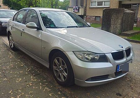 BMW 320i 320 Aut.