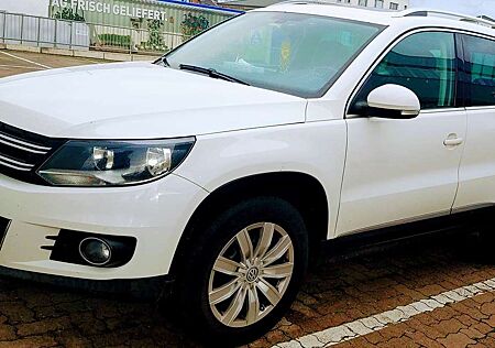 VW Tiguan Volkswagen 2.0 TDI DPF 4Motion Track