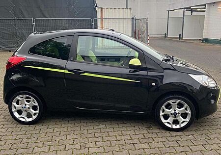 Ford Ka /+ 1.2 Titanium