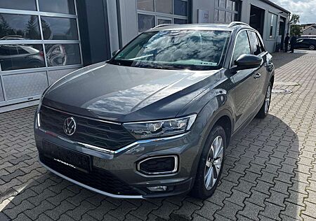 VW T-Roc Volkswagen 1.5 TSI Style Abneh.AHK LED R.Kamera ACC