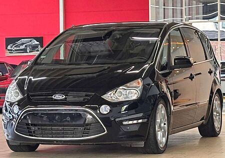 Ford S-Max 2.0 TiTANiUM 7.SiTZ *XENON*NAVi*LEDER*PANO