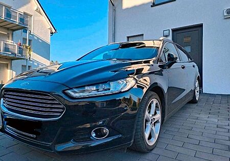 Ford Mondeo 2.0 TDCi Start-Stopp PowerShift-Aut Titanium