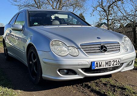 Mercedes-Benz C 180 Kompressor Sportcoupe Sport Edition
