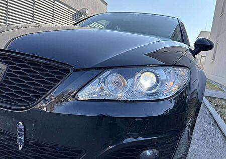 Seat Exeo ST Chili 2,0 TDI CR Aut.