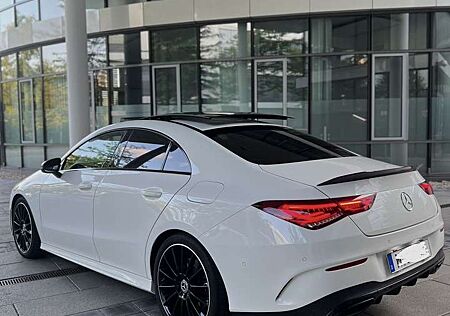 Mercedes-Benz CLA 250 (118.346)