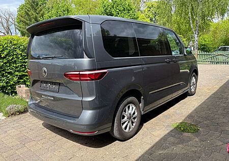VW T7 Multivan Volkswagen Multivan Kurz