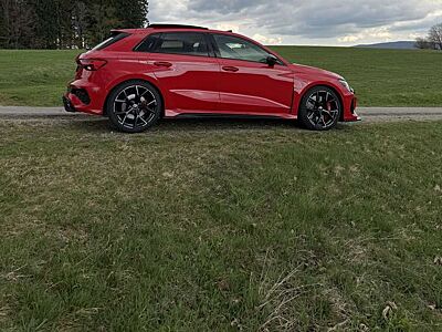 Audi RS3 2.5 TFSI quattro