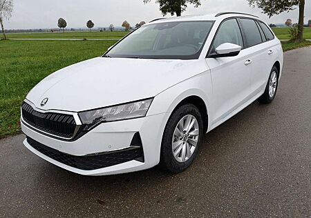 Skoda Octavia Kombi 2.0 TDI DSG Selection AHK Navi GV5