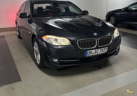 BMW 530d 530 xDrive Sport-Aut.